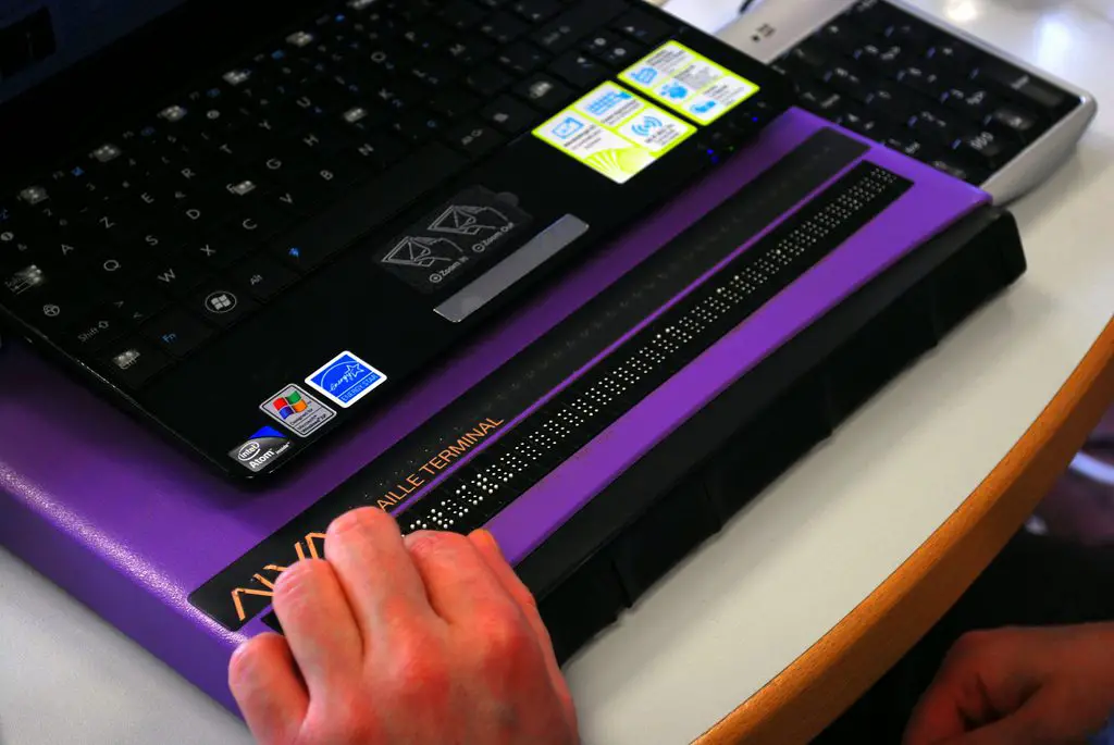 Braille Display